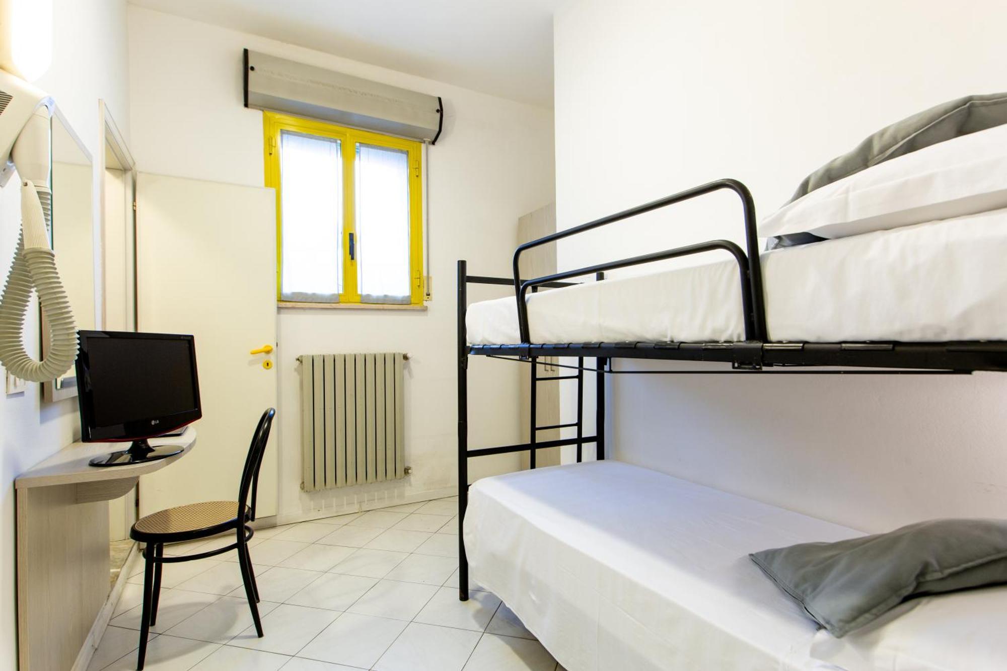 Hotel Marzia Con Piscina Riccione Dış mekan fotoğraf